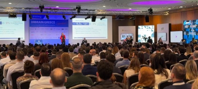 «Rebrain Greece» στο Λονδίνο: Πάνω από 3.000 Έλληνες εργαζόμενοι σκέφτονται να γυρίσουν