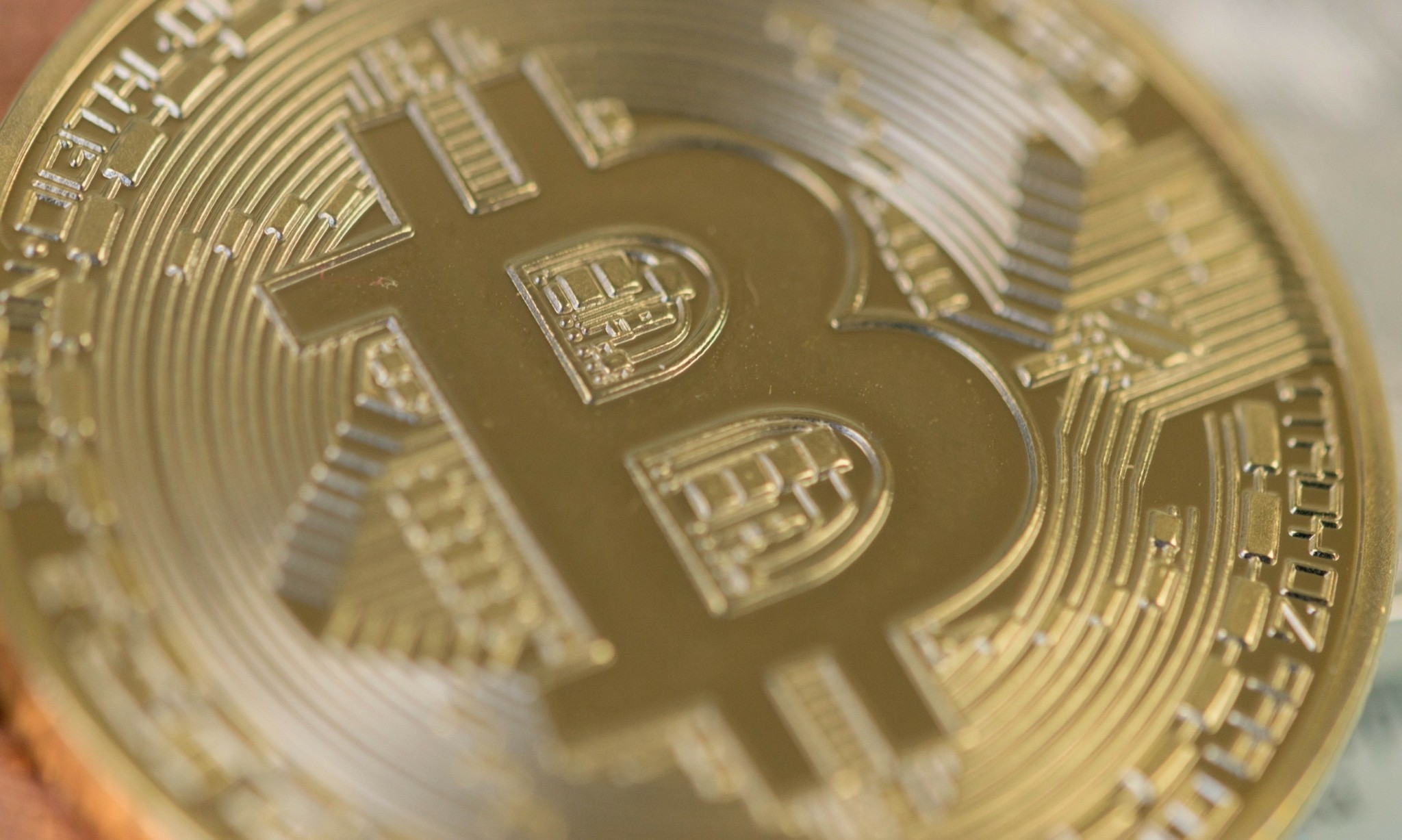 Κάτω από το φράγμα των 86.000 δολ. το Bitcoin (γράφημα)