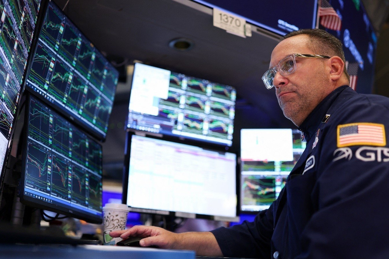 Wall Street: Ανάπαυλα με μικρές διακυμάνσεις μετά το ράλι της Δευτέρας