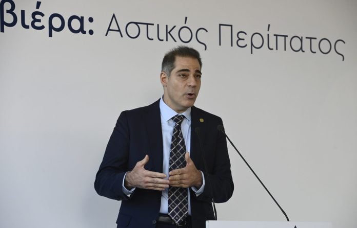 Ανδρέας Κονδύλης (Δήμαρχος Αλίμου) στη «Ν»: Ο ΝΟΚ καταργεί τη δικαστική προστασία του δήμου