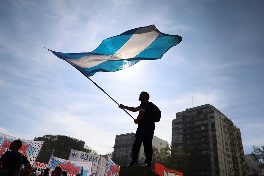 ΔΝΤ: Ενθαρρυντικό το γεγονός ότι η Αργεντινή αγόρασε συνάλλαγμα ύψους 2 δισεκ. δολαρίων φέτος