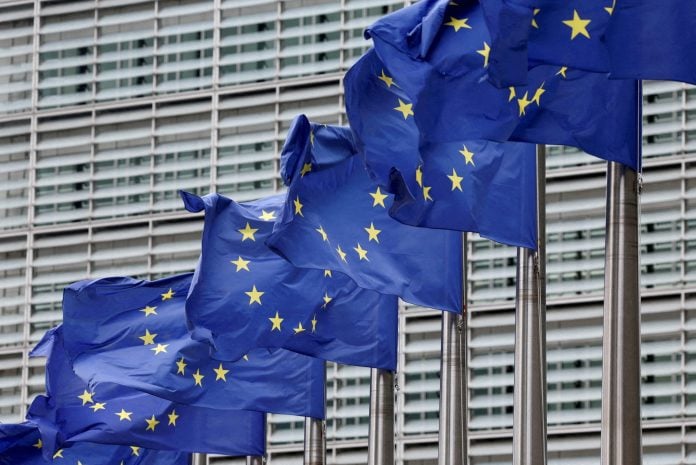 ΕΕ: Επ’ αόριστον πάγωμα των ρωσικών περιουσιακών στοιχείων αποφάσισαν τα κράτη-μέλη
