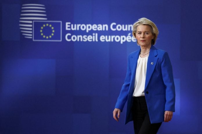 ΕΕ: Νέες κυρώσεις κατά της Ρωσίας – Σκληρή γλώσσα από φον ντερ Λάιεν