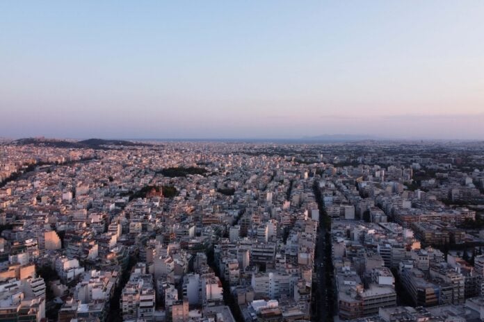 ΕΝΦΙΑ: Τελευταίο μίλι πριν από την έκδοση του λογαριασμού – Πώς θα γίνει η εξόφληση, ποιες εκπτώσεις θα ισχύσουν