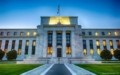 Fed: Δεύτερη σερί μείωση στα επιτόκια κατά 25 μονάδες βάσης