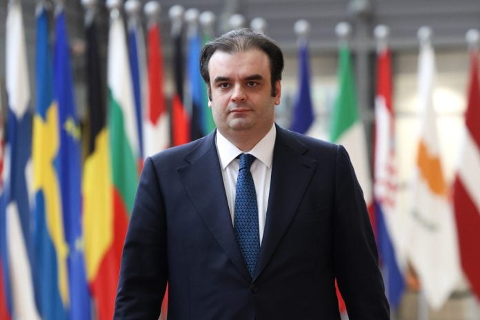 Κυριάκος Πιερρακάκης για μέτρα στήριξης: Εφόσον χρειαστεί θα παρέμβουμε ξανά – Βίντεο
