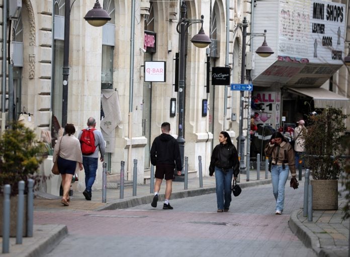 Κύπρος: Μηδενικός ΦΠΑ σε τρόφιμα, φθηνότερο ρεύμα και καύσιμα