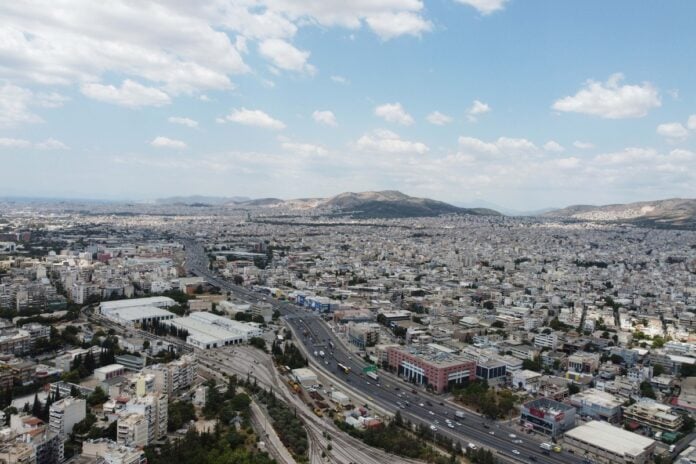 Πάνω από 60% ποσοστό ιδιοκατοίκησης στην Ελλάδα – Ένας στους τρεις δυσκολεύεται να ανταποκριθεί στο κόστος της κατοικίας του