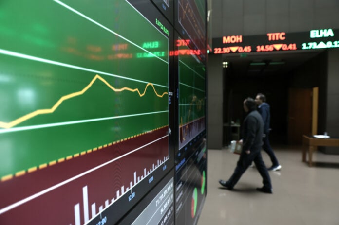 Χρηματιστήριο: Μικρά κέρδη στις 2.300 μονάδες – Ξεχώρισαν Titan & Viohalco, 5×5 έκανε η Metlen