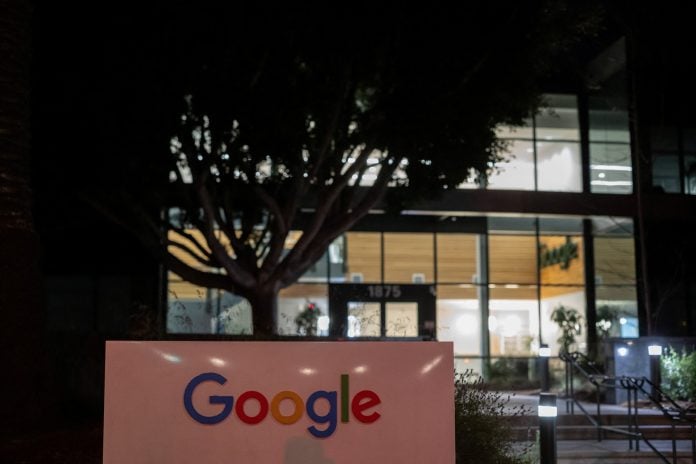 Handelsblatt: Η ΕΕ σχεδιάζει να επιβάλει πρόστιμο ρεκόρ στη Google