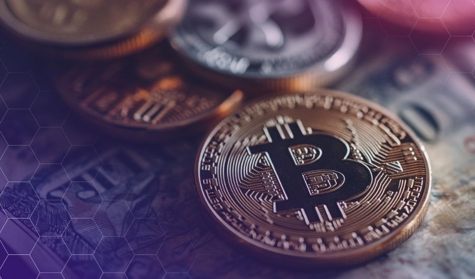 Η υποστηριζόμενη από τον Τραμπ αμερικανική εταιρεία Bitcoin επεκτείνει τις συμμετοχές της σε 4,004 BTC αξίας 415 εκατομμυρίων δολαρίων.